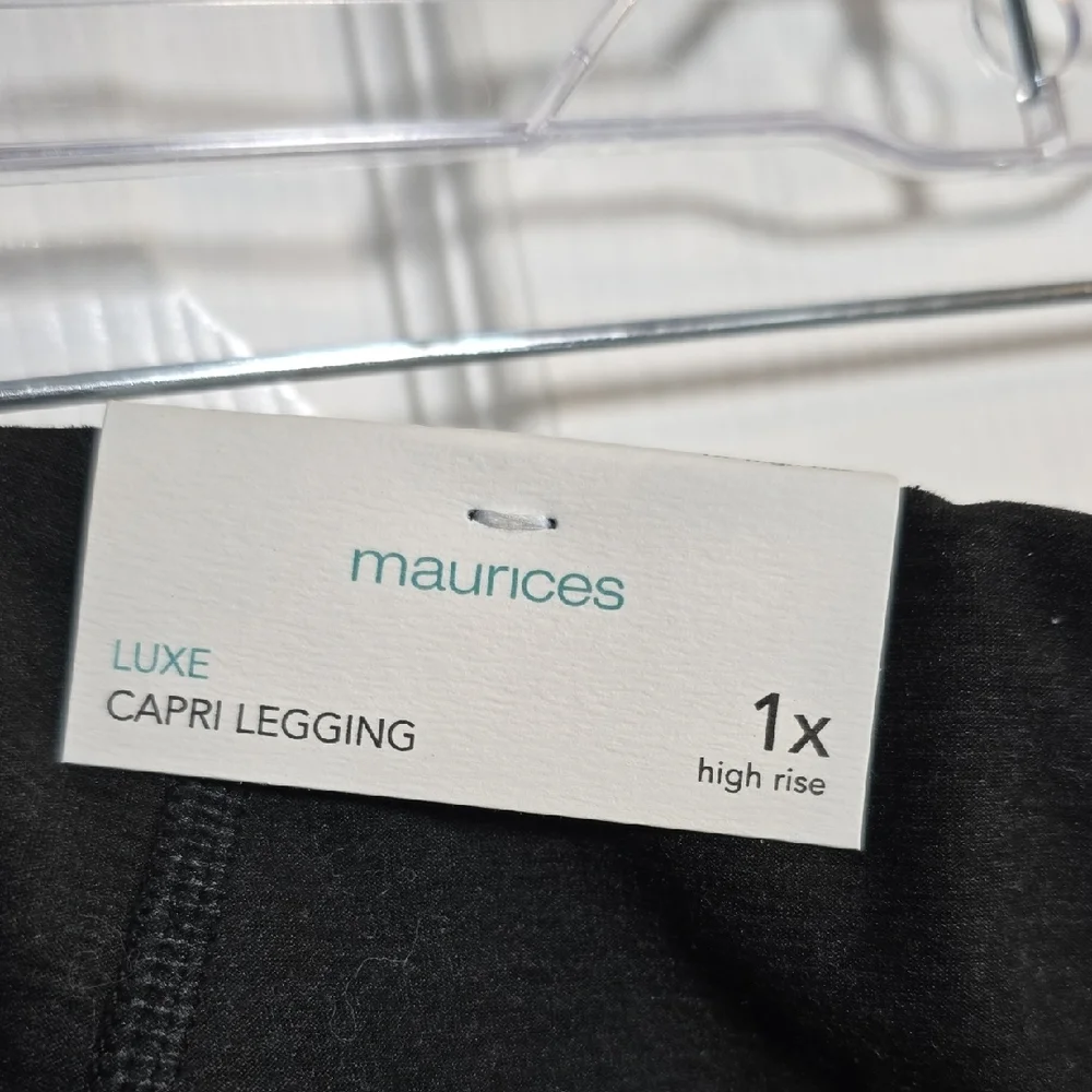 Maurices Classic Crop High Rise Black Leggings NWT